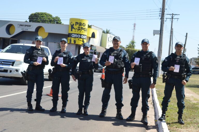 Polícia Militar, por meio do Programa Mulher Segura (Promuse), promoveu uma blitz educativa em Coxim MS