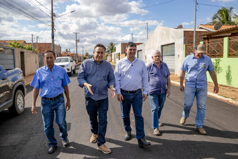 Prefeitura de São Gabriel do Oeste investe mais de R$ 1 milhão em obras de microrrevestimento asfáltico em parceria com o COINTA