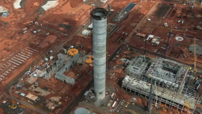 Arauco ergue chaminé de 160 metros para megafábrica de celulose bilionária em Inocência