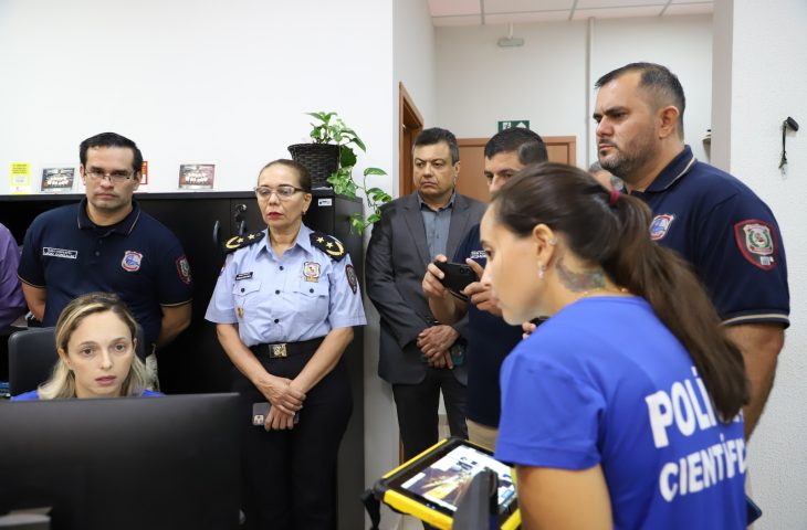 Polícia Científica recebe autoridades do Paraguai e fortalece cooperação pericial na fronteira