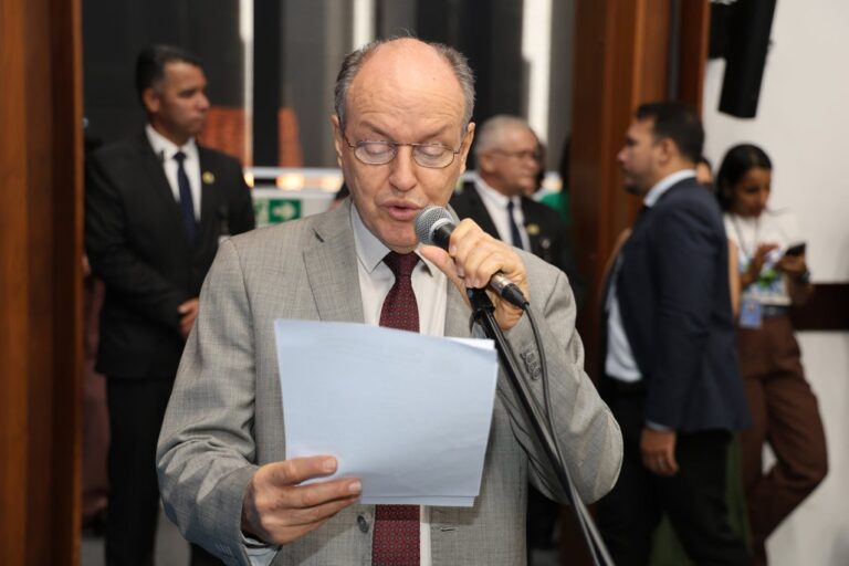 Deputado Junior Mochi solicita providências urgentes para solucionar oscilações de energia em Pedro Gomes