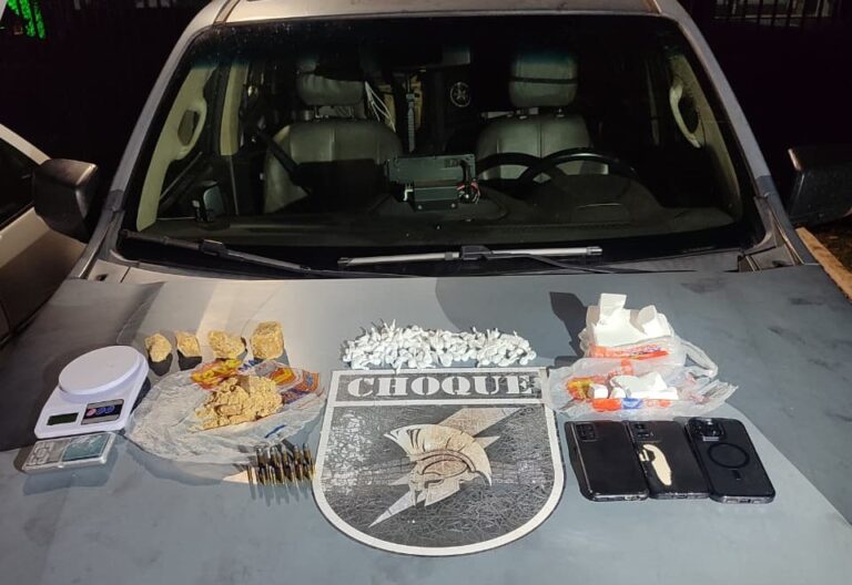 Polícia Militar apreende drogas e munições e prende casal por tráfico em Coxim