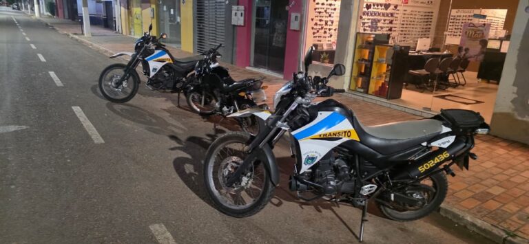 Polícia Militar flagra motociclista realizando manobras perigosas e encaminha autor à delegacia em Rio Verde