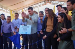 Para desenvolvimento logístico de MS, Governo do Estado implanta e pavimenta MS-040 e entrega obras em Brasilândia