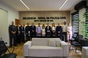 Gestão e governança são tema de reunião na Delegacia-Geral da Polícia Civil